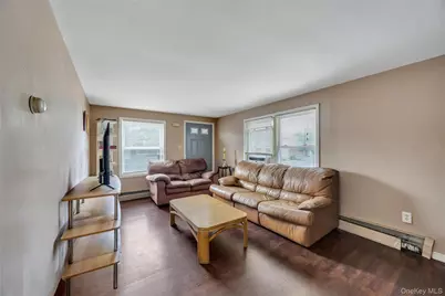 20 E Pine Street, Long Beach, NY 11561 - Photo 10