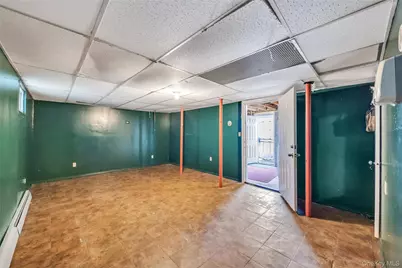 20 E Pine Street, Long Beach, NY 11561 - Photo 34