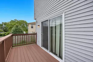 20 E Pine St, Long Beach, NY 11561 - Photo 8