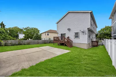 20 E Pine Street, Long Beach, NY 11561 - Photo 4