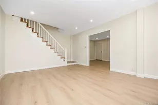 51 Peters Ave, Hempstead, NY 11550 - Photo 14