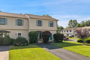61 Zugibe Ct, West Haverstraw, NY 10993 - Photo 2