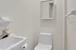 146-18 Kalmia Ave, Flushing, NY 11355 - Photo 10
