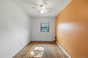 3310 Gunther Ave, Bronx, NY 10469 - Photo 14