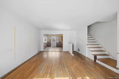 3310 Gunther Avenue, Bronx, NY 10469 - Photo 4