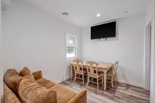 48 Hillside Ave, Patchogue, NY 11772 - Photo 30
