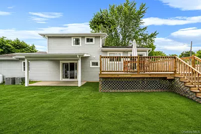 48 Hillside Avenue, Patchogue, NY 11772 - Photo 4