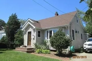 6 Dawes Ave, Syosset, NY 11791 - Photo 2