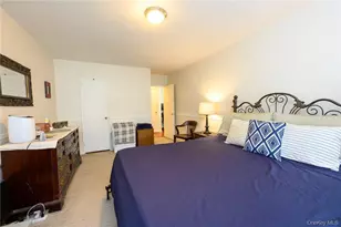 4 Sadore Ln, Yonkers, NY 10710 - Photo 16