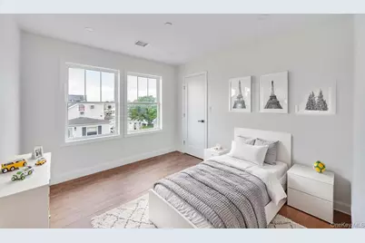 10 8th Avenue, East Rockaway, NY 11518 - Photo 12