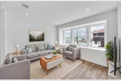 10 8th Avenue, East Rockaway, NY 11518 - Photo 14