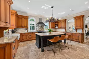 81 Montgomery Blvd, Atlantic Beach, NY 11509 - Photo 10