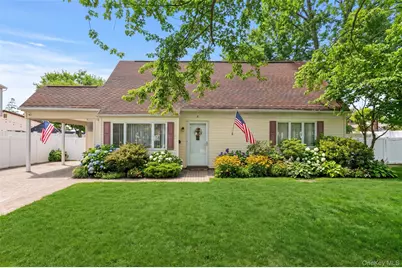 4 Erlwein Court, Massapequa, NY 11758 - Photo 1