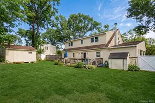 4 Erlwein Ct, Massapequa, NY 11758 - Photo 20