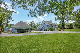 14 Danes St, Blue Point, NY 11715 - Photo 6