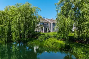 2001 Willow Pond Dr, Riverhead, NY 11901 - Photo 20