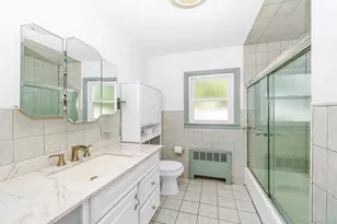 3411 Austin Ave, Wantagh, NY 11793 - Photo 12