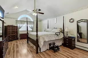35 Dennis Ln, Bethpage, NY 11714 - Photo 26