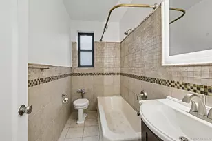 210 Martine Ave, White Plains, NY 10601 - Photo 14
