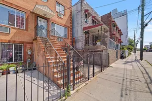 717 E 215th St, Bronx, NY 10467 - Photo 6