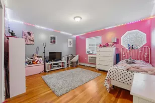 717 E 215th St, Bronx, NY 10467 - Photo 26