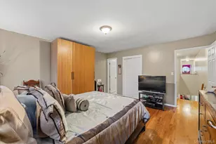 717 E 215th St, Bronx, NY 10467 - Photo 18