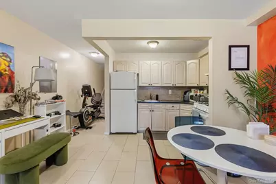 717 E 215th Street, Bronx, NY 10467 - Photo 34