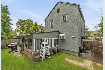 218 Sedgwick Avenue, Yonkers, NY 10705 - Photo 40