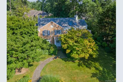 2 W Woods Road, Great Neck, NY 11020 - Photo 1
