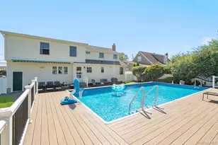 115 Lambert Ave, Farmingdale, NY 11735 - Photo 14