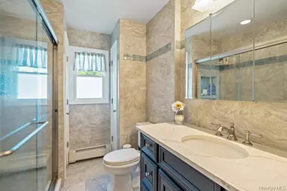 115 Lambert Avenue, Farmingdale, NY 11735 - Photo 8