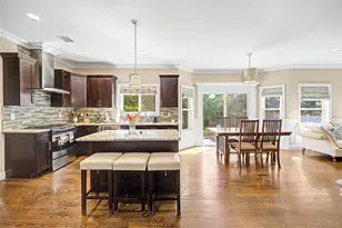 62 Georgia Dr, Syosset, NY 11791 - Photo 8