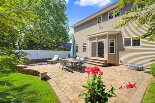 62 Georgia Dr, Syosset, NY 11791 - Photo 30