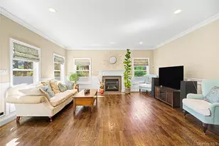 62 Georgia Dr, Syosset, NY 11791 - Photo 2