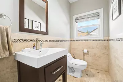 62 Georgia Drive, Syosset, NY 11791 - Photo 10