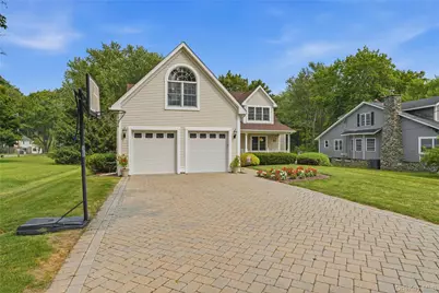 302 Lakeside Road, Newburgh, NY 12550 - Photo 2