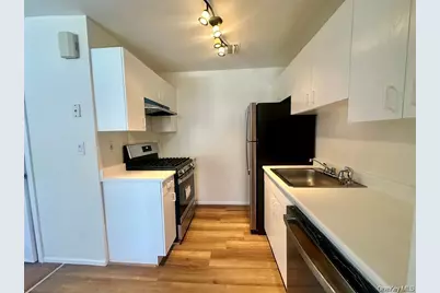 82 High Street #5, Chester, NY 10918 - Photo 4