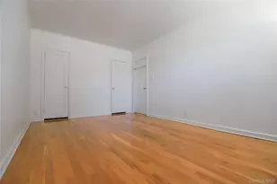 69-26 174th St, Fresh Meadows, NY 11365 - Photo 10