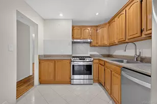 143-27 Roosevelt Ave, Flushing, NY 11354 - Photo 22