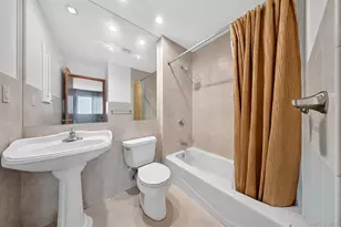 143-27 Roosevelt Ave, Flushing, NY 11354 - Photo 36