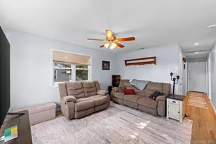 30 44th St, Lindenhurst, NY 11757 - Photo 14
