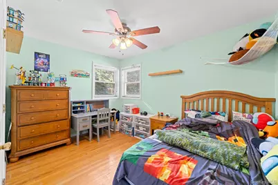 30 44th Street, Lindenhurst, NY 11757 - Photo 18