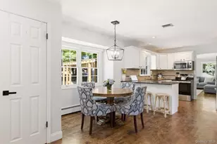 28 Village Woods Rd, Port Jefferson, NY 11777 - Photo 16