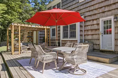 28 Village Woods Road, Port Jefferson, NY 11777 - Photo 38