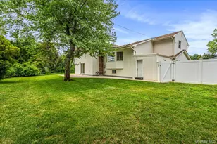 10 Clemson Ln, Woodbury, NY 11797 - Photo 34