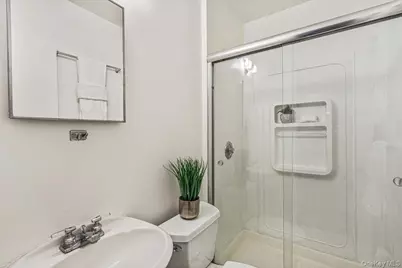 10 Clemson Lane, Woodbury, NY 11797 - Photo 30