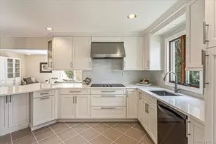 10 Clemson Ln, Woodbury, NY 11797 - Photo 6
