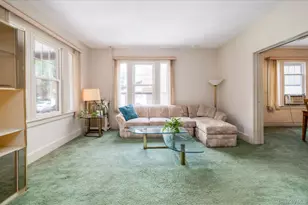 69 Grove St, Lynbrook, NY 11563 - Photo 8