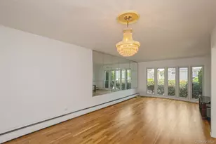 258 Aster St, Massapequa Park, NY 11762 - Photo 14