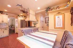 69-78 180th St, Fresh Meadows, NY 11365 - Photo 14